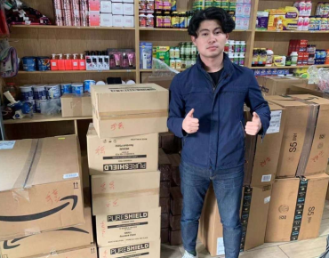 凝聚侨心 抗击疫情—罗曼蒂珠宝董事长郑开国先生在行动