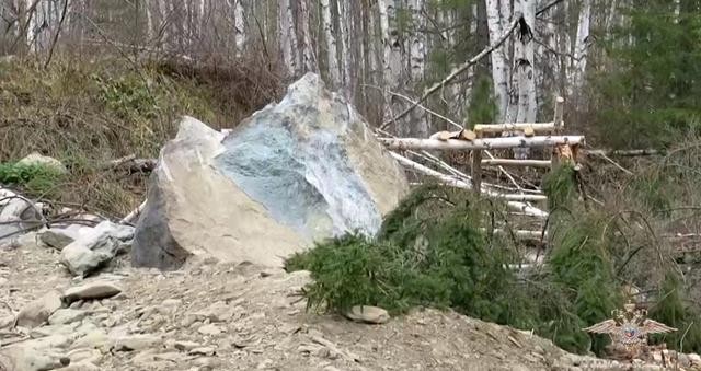 俄罗斯破获非法开采玉石案，10吨玉石价值1100万卢布