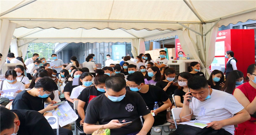 水贝国际商业地下一层正式开盘