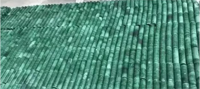 玉石大料切出70000只手镯赌涨7千万，举世罕见