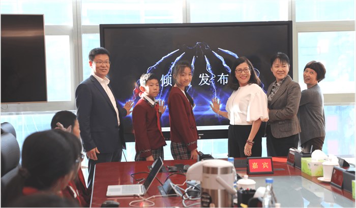 推动钻石知识科学普及  传播钻石文化情感价值 《珠宝玉石系列科普丛书·钻石》和《2019中国文化消费市场白皮书（珠宝类）》在京发布