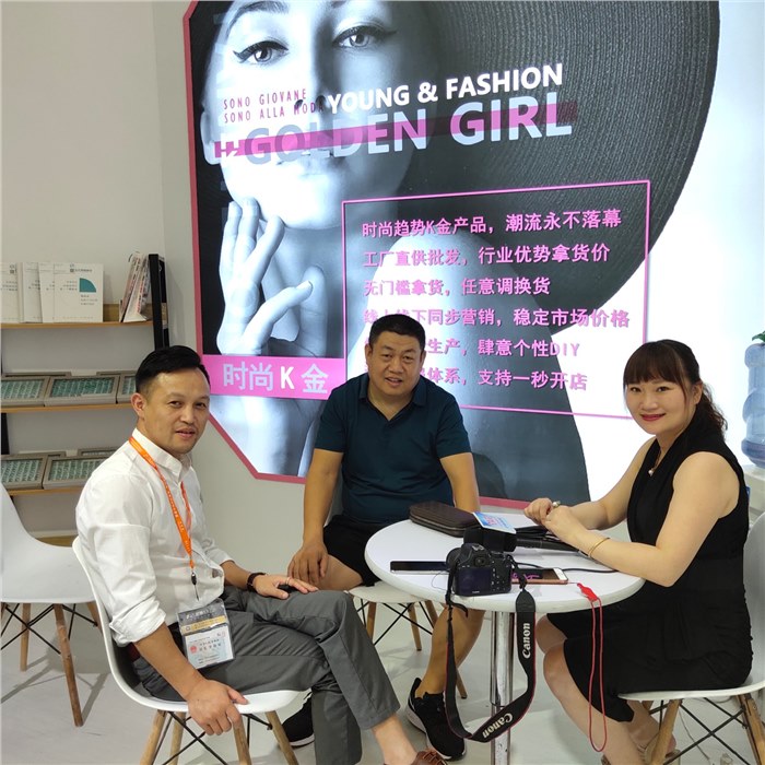 聚焦展会商情，与参展商面对面 宝玉石周刊第20届深圳国际珠宝展现场采风