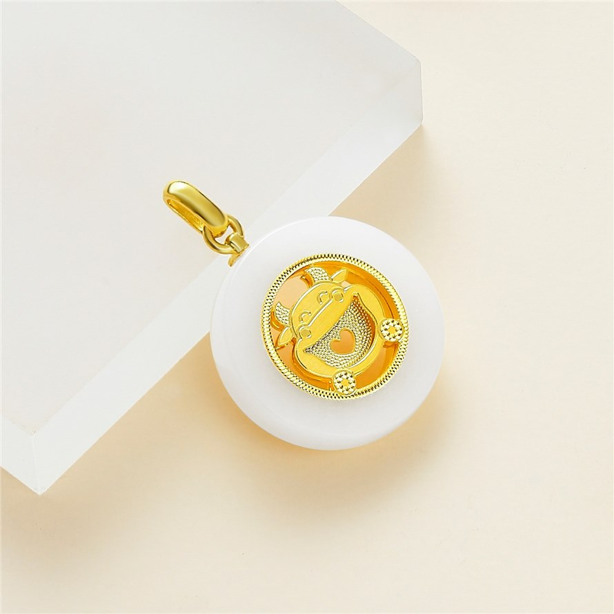 金弘珠宝独家CNC十二生肖金镶玉吊坠正式亮相